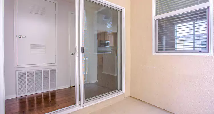 Sliding Screen Door Track Repair in Bay Point, CA