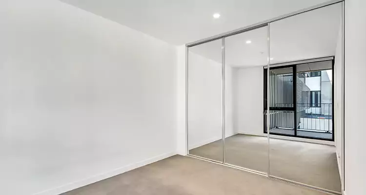 Why Homeowners Choose Us for Sliding Mirror Door Replacement in Bay Point, CA