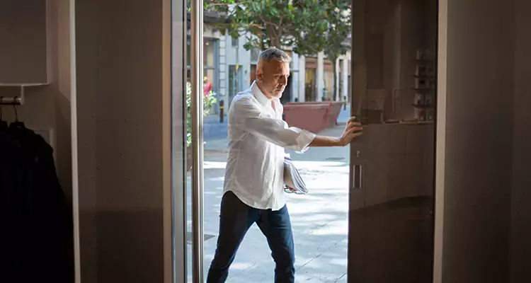 Reliable Pella Patio Door Repair Services for Opening Issues in Bay Point, CA