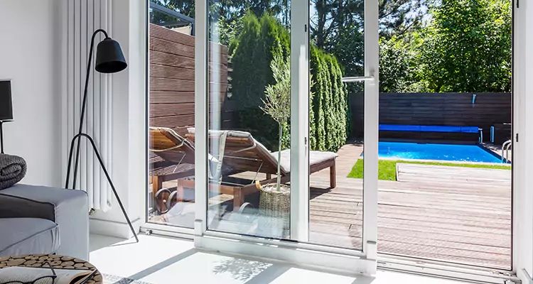 Fixing A Sliding Screen Door Roller in Bay Point, CA
